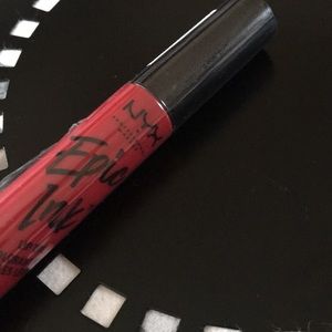 NYX Epic Ink lip dye